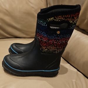 Bogs Kids Boots - Black with Multicolor Pattern